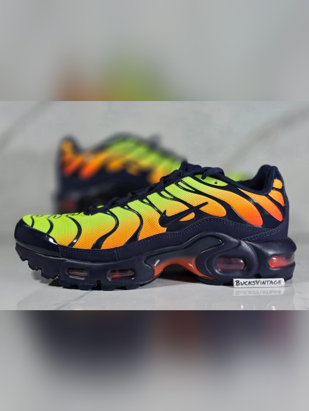 Nike Air Max Plus GS Lemon Venom Yellow Crimson Black  Size 7Y | Womens 8.5 NEW